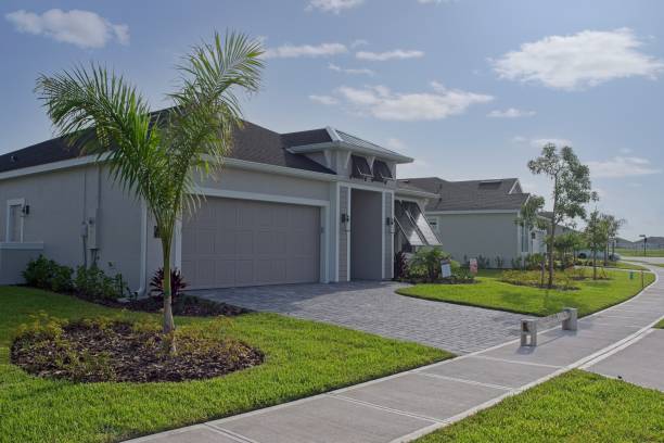 Best Interlocking Driveway Pavers  in Fellsmere, FL